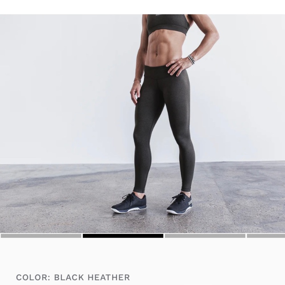 Nobull Mid Rise Right Black Heather color